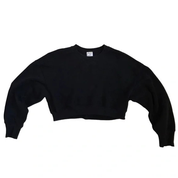 Offline by Aerie Black Cropped Sweatshirt - Picture 1 of 5